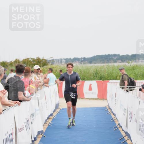 22.06.2025 - Viking Triathlon MichiJ http://msf.ph/oto/8079354 22.06.2025 14:39:37 Ziel 384 meine-sportfotos.de