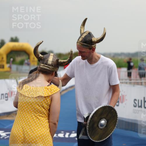 22.06.2025 - Viking Triathlon Yannick Fuchs http://msf.ph/oto/8079357 22.06.2025 16:41:14 Ziel 542 meine-sportfotos.de