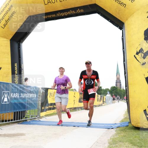 22.06.2025 - Viking Triathlon H.Heesch http://msf.ph/oto/8079385 22.06.2025 15:42:42 Laufen 304, 344, 389, 421, 615 meine-sportfotos.de