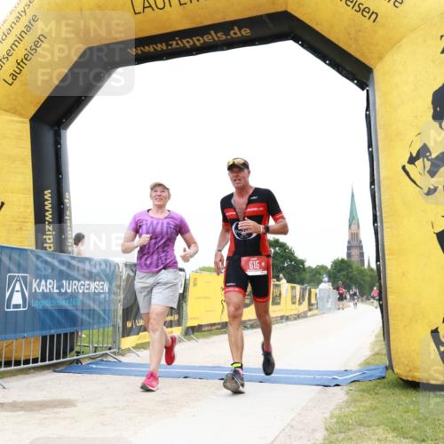 22.06.2025 - Viking Triathlon H.Heesch http://msf.ph/oto/8079393 22.06.2025 15:42:42 Laufen 304, 344, 389, 421, 615 meine-sportfotos.de