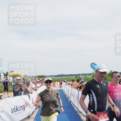 22.06.2025 - Viking Triathlon MichiJ http://msf.ph/oto/8079396 22.06.2025 14:17:19 Ziel 610 meine-sportfotos.de