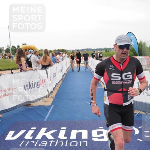 22.06.2025 - Viking Triathlon MichiJ http://msf.ph/oto/8079401 22.06.2025 15:56:28 Ziel 199, 647 meine-sportfotos.de