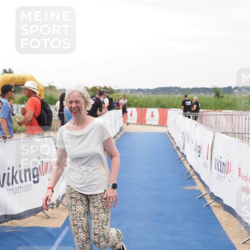 22.06.2025 - Viking Triathlon MichiJ http://msf.ph/oto/8079421 22.06.2025 16:04:14 Ziel 625 meine-sportfotos.de
