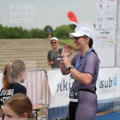 22.06.2025 - Viking Triathlon Yannick Fuchs http://msf.ph/oto/8079437 22.06.2025 16:41:32 Ziel 441 meine-sportfotos.de
