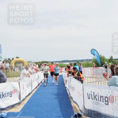 22.06.2025 - Viking Triathlon MichiJ http://msf.ph/oto/8079457 22.06.2025 14:18:52 Ziel 100, 272, 617 meine-sportfotos.de
