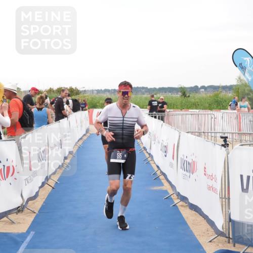 22.06.2025 - Viking Triathlon MichiJ http://msf.ph/oto/8079462 22.06.2025 16:04:23 Ziel 55, 453 meine-sportfotos.de