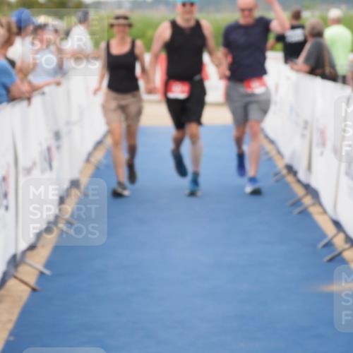 22.06.2025 - Viking Triathlon MichiJ http://msf.ph/oto/8079464 22.06.2025 15:56:30 Ziel 199, 647 meine-sportfotos.de