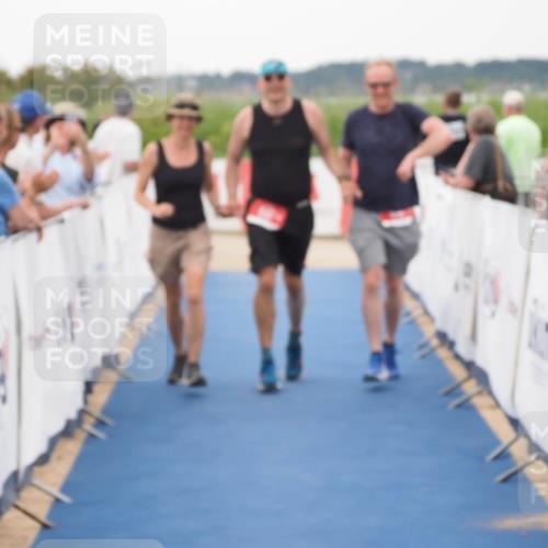 22.06.2025 - Viking Triathlon MichiJ http://msf.ph/oto/8079480 22.06.2025 15:56:30 Ziel 199, 647 meine-sportfotos.de