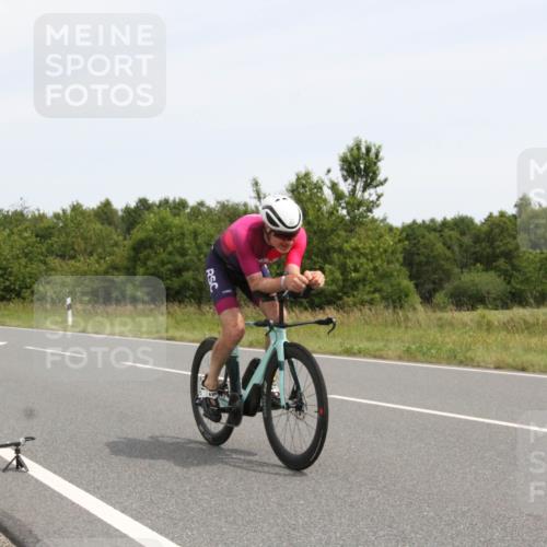22.06.2025 - Viking Triathlon Yannick Fuchs http://msf.ph/oto/8079498 22.06.2025 12:15:16 Radfahren 153, 355, 440 meine-sportfotos.de