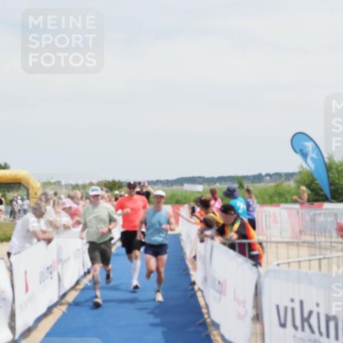22.06.2025 - Viking Triathlon MichiJ http://msf.ph/oto/8079500 22.06.2025 14:18:53 Ziel 100, 272, 617 meine-sportfotos.de