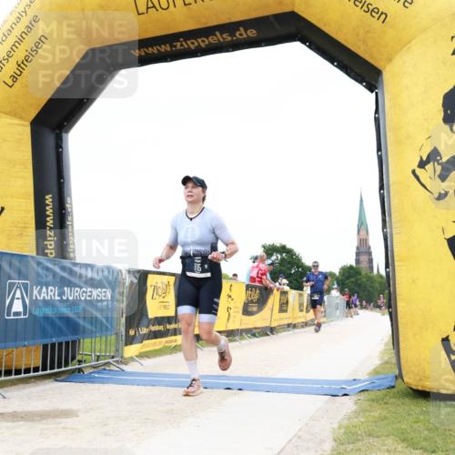 22.06.2025 - Viking Triathlon H.Heesch http://msf.ph/oto/8079509 22.06.2025 15:45:35 Laufen 115 meine-sportfotos.de