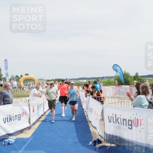 22.06.2025 - Viking Triathlon MichiJ http://msf.ph/oto/8079527 22.06.2025 14:18:53 Ziel 100, 272, 617 meine-sportfotos.de