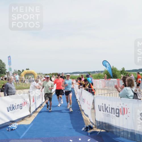22.06.2025 - Viking Triathlon MichiJ http://msf.ph/oto/8079534 22.06.2025 14:18:54 Ziel 100, 272, 617 meine-sportfotos.de