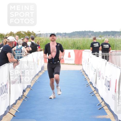 22.06.2025 - Viking Triathlon MichiJ http://msf.ph/oto/8079573 22.06.2025 16:05:01 Ziel 342 meine-sportfotos.de