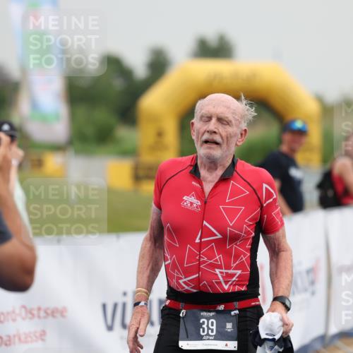 22.06.2025 - Viking Triathlon Yannick Fuchs http://msf.ph/oto/8079574 22.06.2025 16:43:17 Ziel 39 meine-sportfotos.de