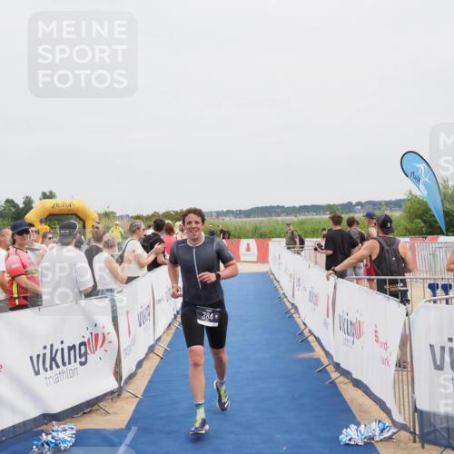 22.06.2025 - Viking Triathlon MichiJ http://msf.ph/oto/8079577 22.06.2025 14:39:40 Ziel 384 meine-sportfotos.de