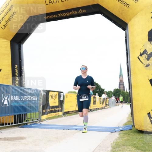 22.06.2025 - Viking Triathlon H.Heesch http://msf.ph/oto/8079578 22.06.2025 15:47:34 Laufen 244 meine-sportfotos.de