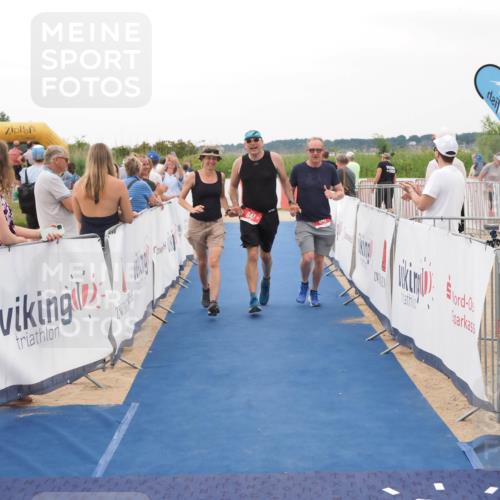 22.06.2025 - Viking Triathlon MichiJ http://msf.ph/oto/8079581 22.06.2025 15:56:31 Ziel 199, 647 meine-sportfotos.de