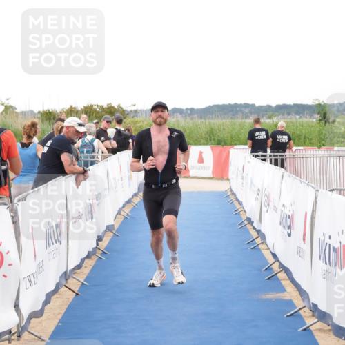 22.06.2025 - Viking Triathlon MichiJ http://msf.ph/oto/8079608 22.06.2025 16:05:01 Ziel 342 meine-sportfotos.de