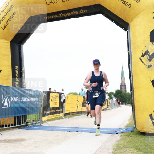 22.06.2025 - Viking Triathlon H.Heesch http://msf.ph/oto/8079613 22.06.2025 15:49:11 Laufen 86, 140 meine-sportfotos.de