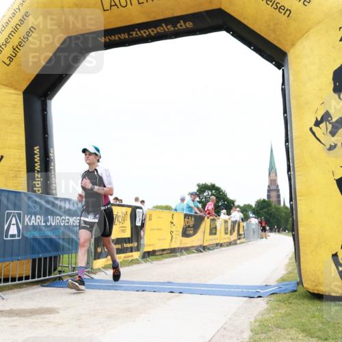 22.06.2025 - Viking Triathlon H.Heesch http://msf.ph/oto/8079615 22.06.2025 15:49:12 Laufen 86, 140 meine-sportfotos.de