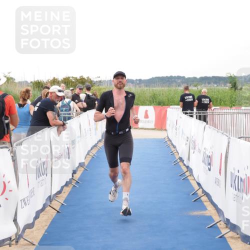 22.06.2025 - Viking Triathlon MichiJ http://msf.ph/oto/8079618 22.06.2025 16:05:01 Ziel 342 meine-sportfotos.de