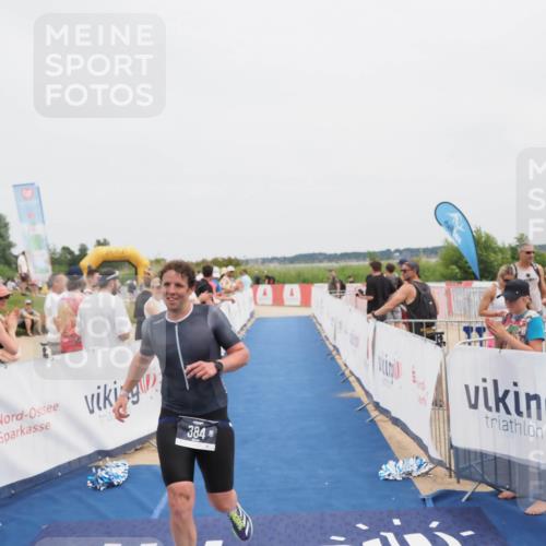 22.06.2025 - Viking Triathlon MichiJ http://msf.ph/oto/8079644 22.06.2025 14:39:41 Ziel 384 meine-sportfotos.de