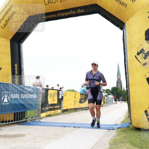 22.06.2025 - Viking Triathlon H.Heesch http://msf.ph/oto/8079653 22.06.2025 15:51:22 Laufen 441 meine-sportfotos.de