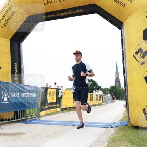 22.06.2025 - Viking Triathlon H.Heesch http://msf.ph/oto/8079670 22.06.2025 15:52:15 Laufen 519 meine-sportfotos.de