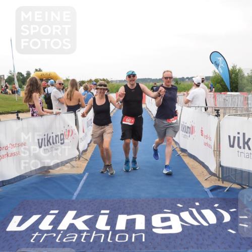 22.06.2025 - Viking Triathlon MichiJ http://msf.ph/oto/8079677 22.06.2025 15:56:33 Ziel 647 meine-sportfotos.de