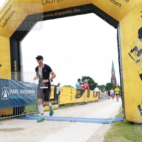 22.06.2025 - Viking Triathlon H.Heesch http://msf.ph/oto/8079679 22.06.2025 15:53:22 Laufen 75 meine-sportfotos.de