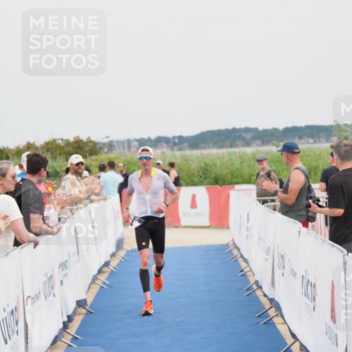 22.06.2025 - Viking Triathlon MichiJ http://msf.ph/oto/8079685 22.06.2025 14:39:57 Ziel 381 meine-sportfotos.de
