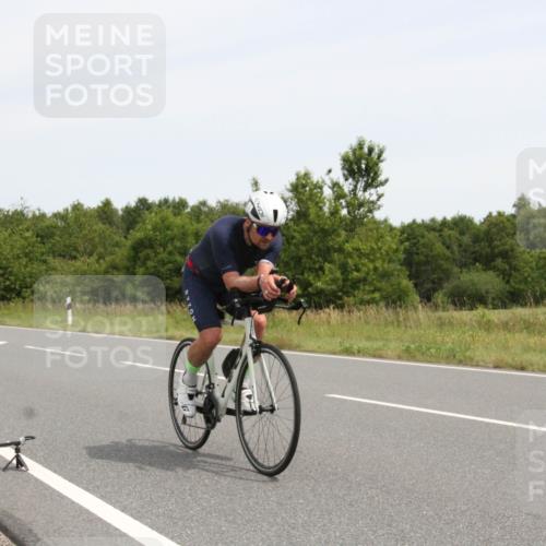 22.06.2025 - Viking Triathlon Yannick Fuchs http://msf.ph/oto/8079711 22.06.2025 12:16:58 Radfahren 1, 17, 538, 626 meine-sportfotos.de