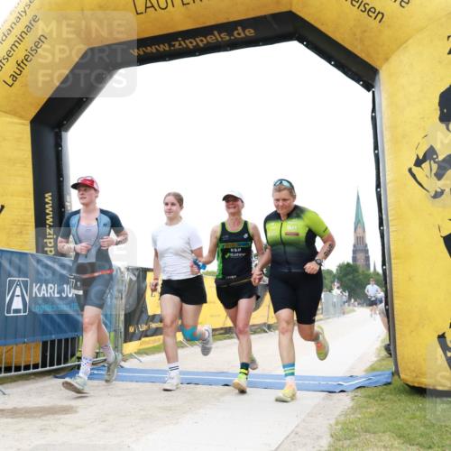 22.06.2025 - Viking Triathlon H.Heesch http://msf.ph/oto/8079751 22.06.2025 15:54:54 Laufen 477, 636 meine-sportfotos.de