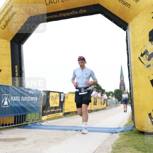 22.06.2025 - Viking Triathlon H.Heesch http://msf.ph/oto/8079755 22.06.2025 15:55:03 Laufen 357 meine-sportfotos.de