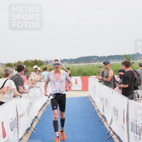 22.06.2025 - Viking Triathlon MichiJ http://msf.ph/oto/8079757 22.06.2025 14:39:58 Ziel 381 meine-sportfotos.de