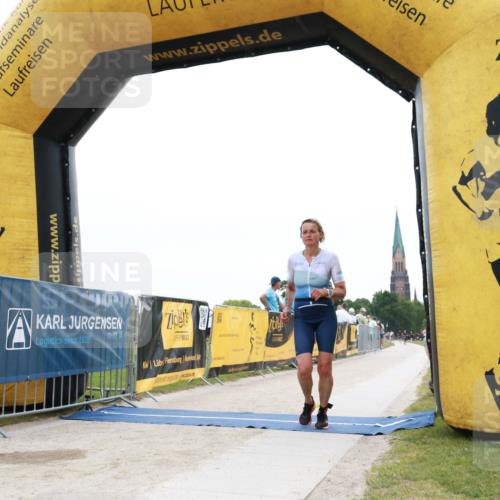 22.06.2025 - Viking Triathlon H.Heesch http://msf.ph/oto/8079761 22.06.2025 15:55:07 Laufen 357, 498 meine-sportfotos.de