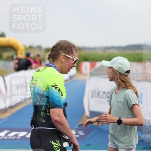 22.06.2025 - Viking Triathlon Yannick Fuchs http://msf.ph/oto/8079789 22.06.2025 16:46:22 Ziel  meine-sportfotos.de