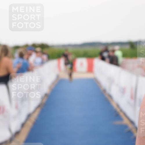 22.06.2025 - Viking Triathlon MichiJ http://msf.ph/oto/8079825 22.06.2025 15:56:35 Ziel 261, 647 meine-sportfotos.de