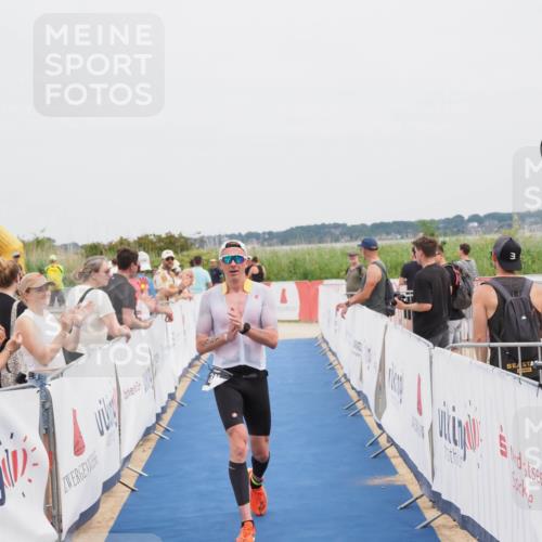 22.06.2025 - Viking Triathlon MichiJ http://msf.ph/oto/8079836 22.06.2025 14:39:59 Ziel 381 meine-sportfotos.de