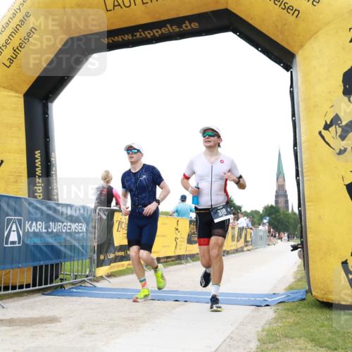 22.06.2025 - Viking Triathlon H.Heesch http://msf.ph/oto/8079845 22.06.2025 15:56:42 Laufen 318, 328 meine-sportfotos.de