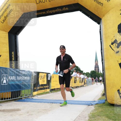 22.06.2025 - Viking Triathlon H.Heesch http://msf.ph/oto/8079850 22.06.2025 15:57:30 Laufen 219 meine-sportfotos.de