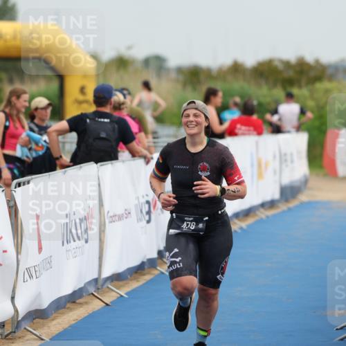 22.06.2025 - Viking Triathlon Yannick Fuchs http://msf.ph/oto/8079863 22.06.2025 16:47:56 Ziel 476 meine-sportfotos.de