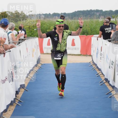 22.06.2025 - Viking Triathlon MichiJ http://msf.ph/oto/8079901 22.06.2025 15:56:38 Ziel 261, 306, 647 meine-sportfotos.de