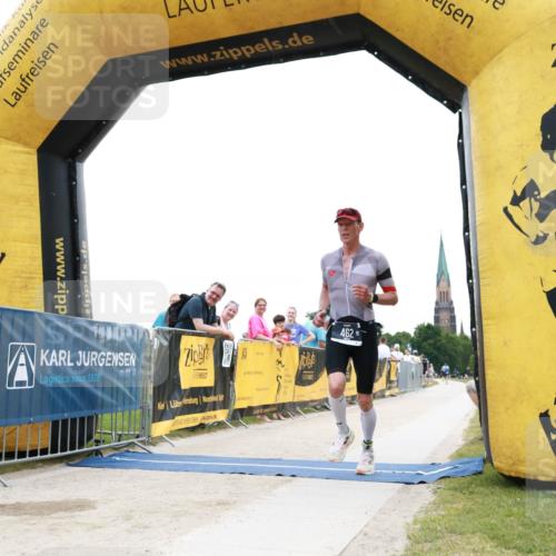 22.06.2025 - Viking Triathlon H.Heesch http://msf.ph/oto/8079917 22.06.2025 15:59:26 Laufen 236, 462 meine-sportfotos.de