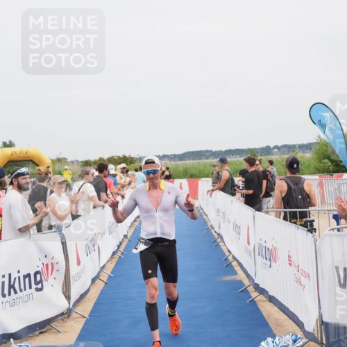 22.06.2025 - Viking Triathlon MichiJ http://msf.ph/oto/8079926 22.06.2025 14:40:00 Ziel 381 meine-sportfotos.de