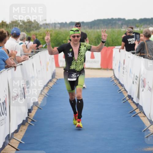22.06.2025 - Viking Triathlon MichiJ http://msf.ph/oto/8079942 22.06.2025 15:56:39 Ziel 261, 306 meine-sportfotos.de