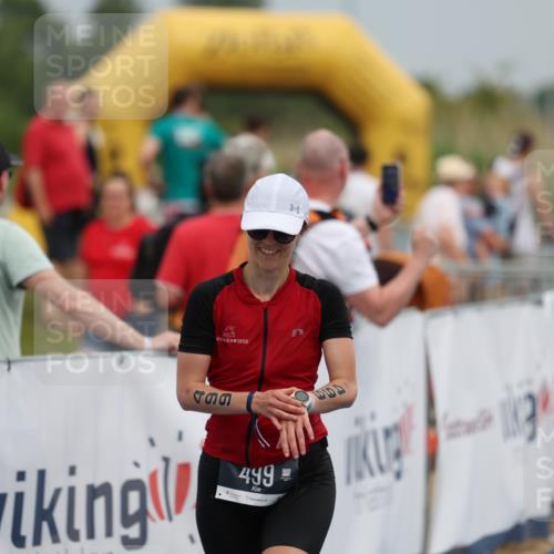 22.06.2025 - Viking Triathlon Yannick Fuchs http://msf.ph/oto/8079952 22.06.2025 16:49:57 Ziel 477, 499 meine-sportfotos.de