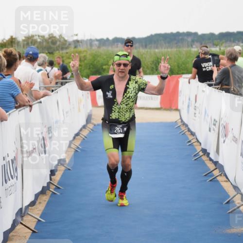 22.06.2025 - Viking Triathlon MichiJ http://msf.ph/oto/8079971 22.06.2025 15:56:39 Ziel 261, 306 meine-sportfotos.de