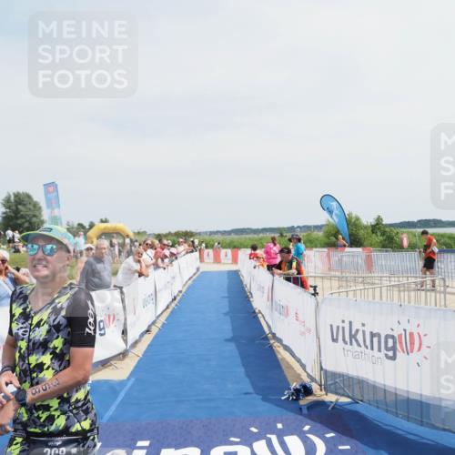 22.06.2025 - Viking Triathlon MichiJ http://msf.ph/oto/8080020 22.06.2025 14:19:51 Ziel 368 meine-sportfotos.de